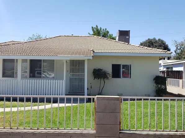 925 Chapel Dr, Bakersfield, CA 93304