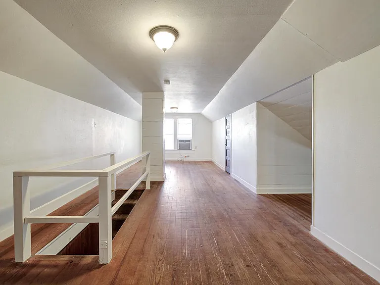 903 Shoal Cliff Ct #A — Photo 16