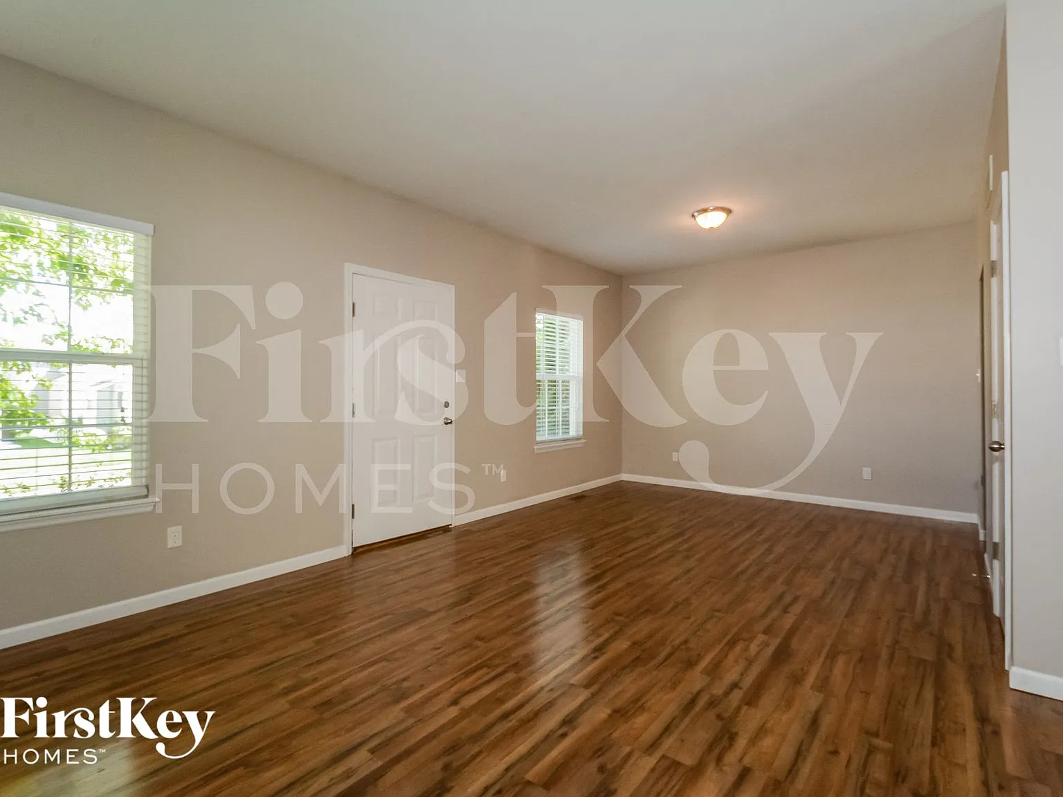 3 bed, 2.0 bath, 1680 sqft, $2,605 — Photo 3