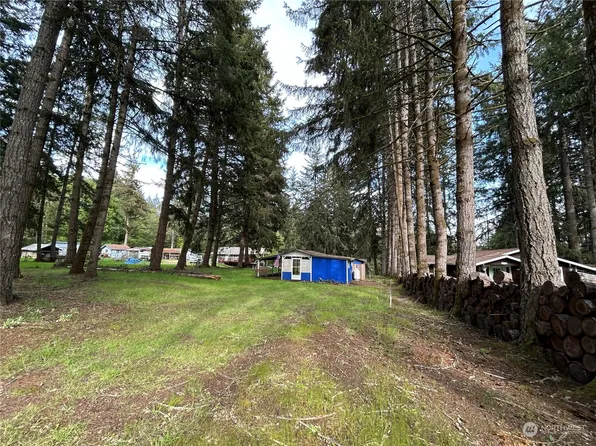 117 E Madrona Boulevard NW, Lakebay, WA 98349