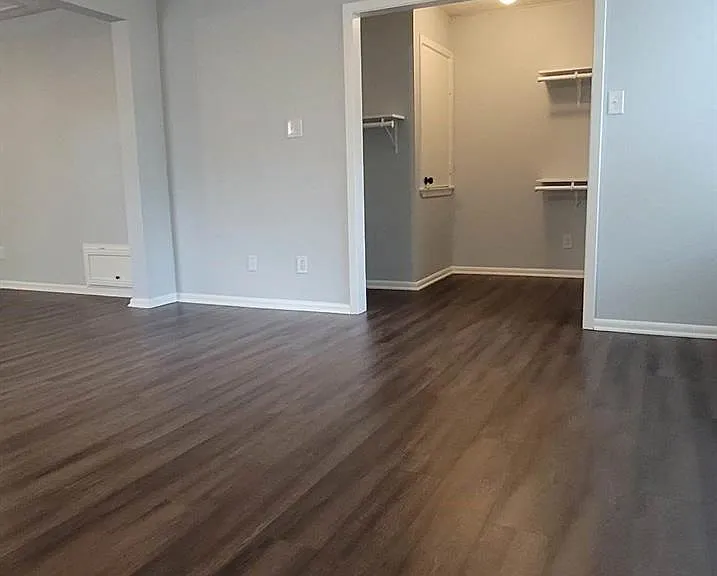 9614 Charter Ridge Dr — Photo 22