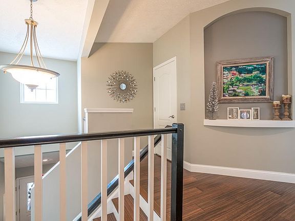 5th image of 725 Heritage Green Dr #15-302