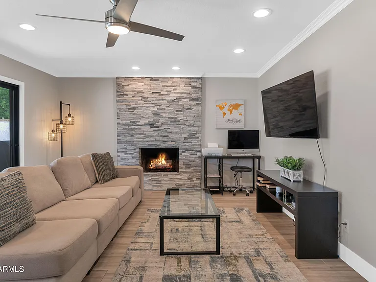 8108 E Morgan Trl — Photo 5