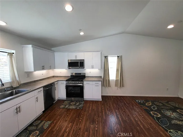 3445 E Ketring Ct — Photo 9
