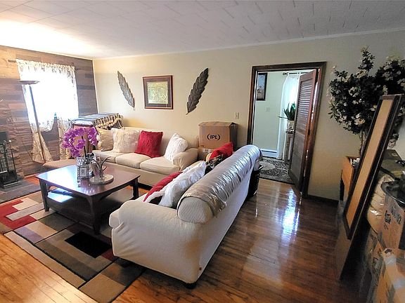 4th image of 1 Lawrence Road