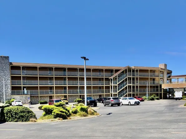88116 1st Ave #122, Florence, OR 97439