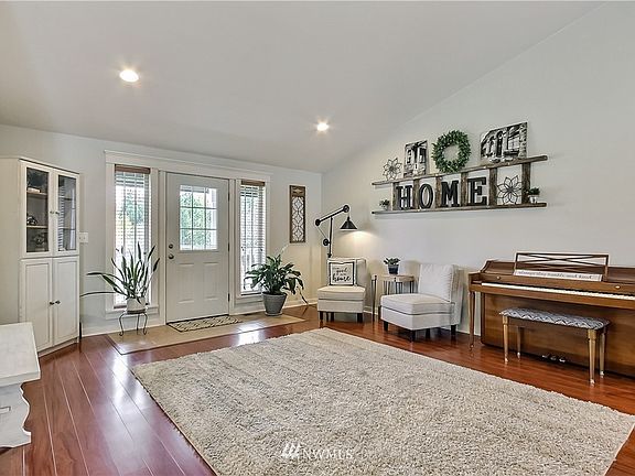 As you enter the front door you will love the open concept layout and gorgeous floors. 