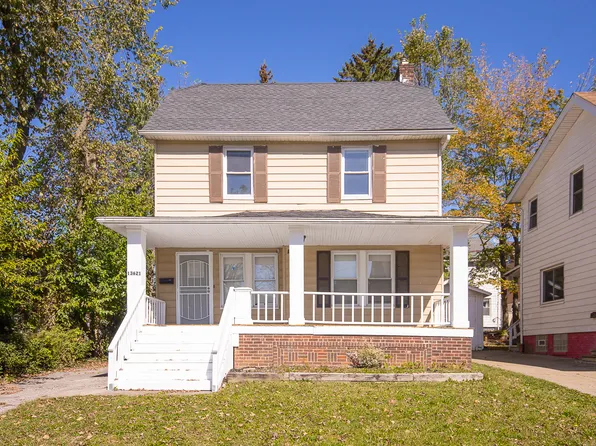13621 Cranwood Dr, Garfield Heights, OH 44105