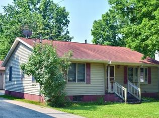 326 E Center St, Footville, WI 53537