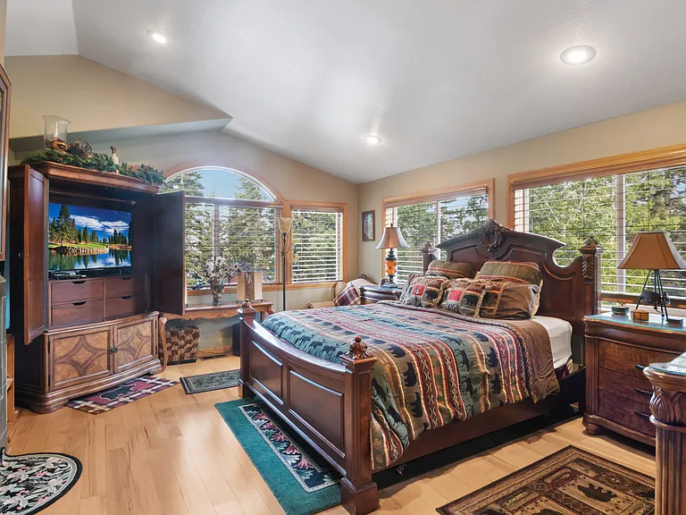 3915 Summit Rd — Photo 17