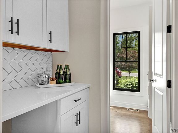 4th image of 7424 Jewett Holmwood Rd