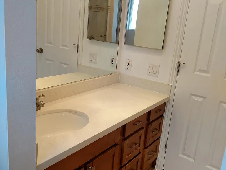 5622 Chestnut Cmn — Photo 4