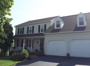 59 Apricot Ave, Leola, PA 17540