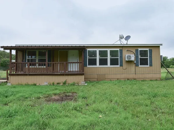 550 Quail Run Cir, Quinlan, TX 75474