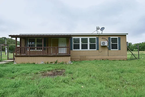 550 Quail Run Cir Photo 1
