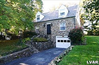 1st image of 919 Fairfield Ave