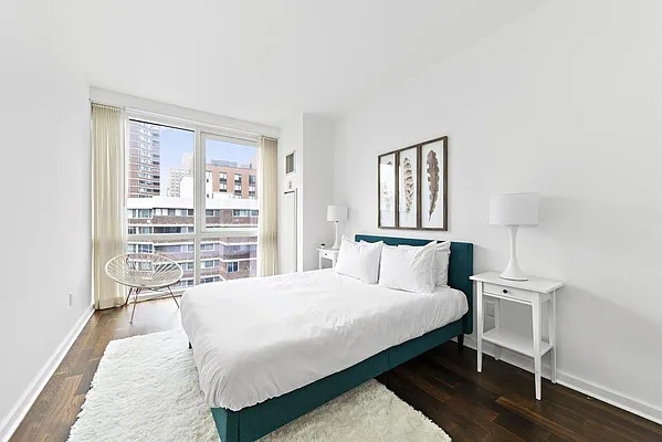 Sold by Corcoran | media 5