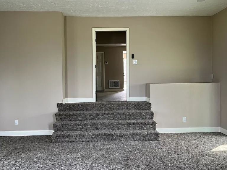 175 Moss Dr — Photo 17