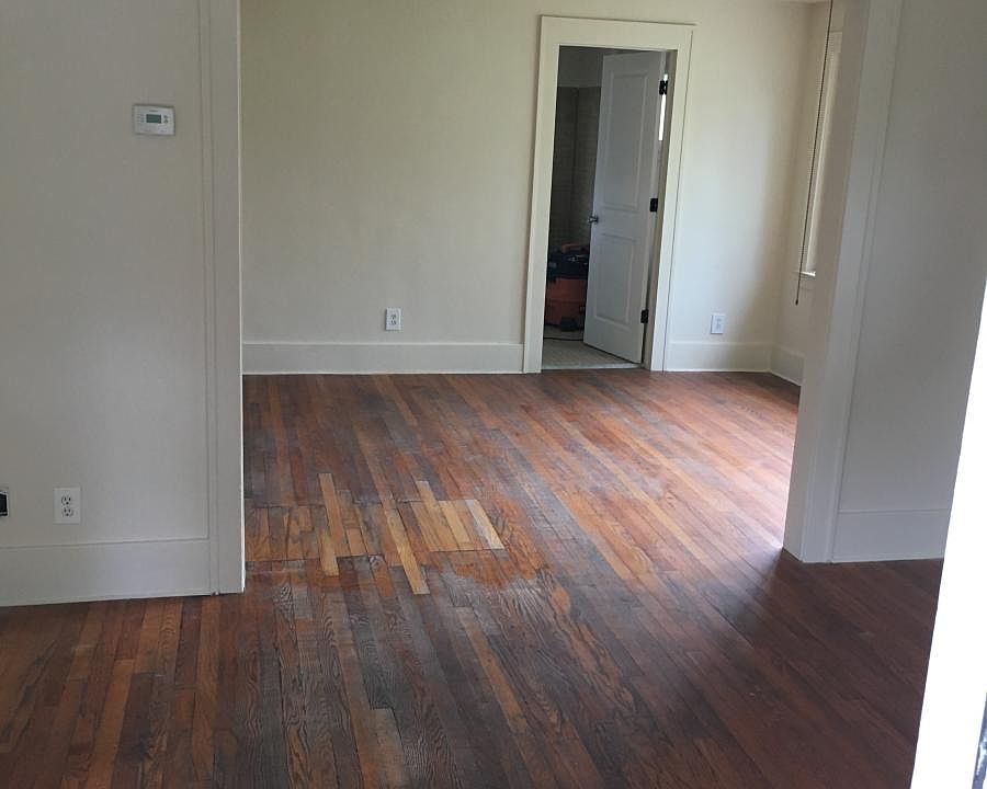 8124 Meadow Ave, photo 3