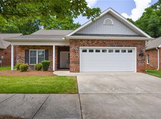 173 Broad Meadow Ct, Rural Hall, NC 27045