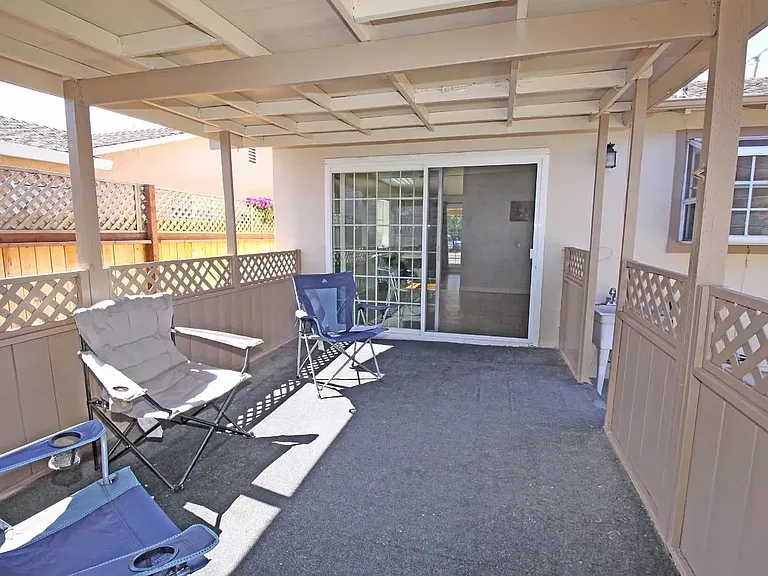 14864 Crosby St — Photo 13