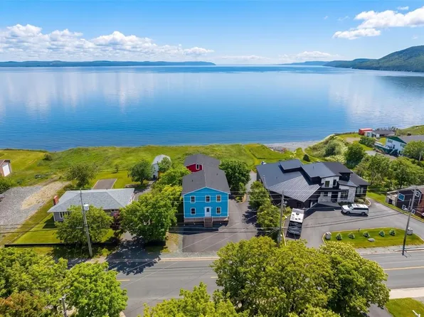 2406 Topsail Road, Conception Bay South, NL A1W5R4