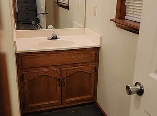 141 Browning Dr, Cochran, GA 31014
