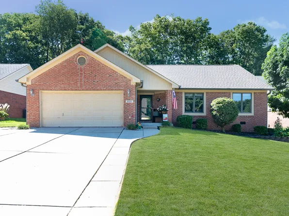 8522 Gallant Fox Dr, Indianapolis, IN 46217