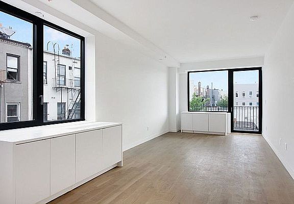 4th image of 336 Himrod St Penthouse 7