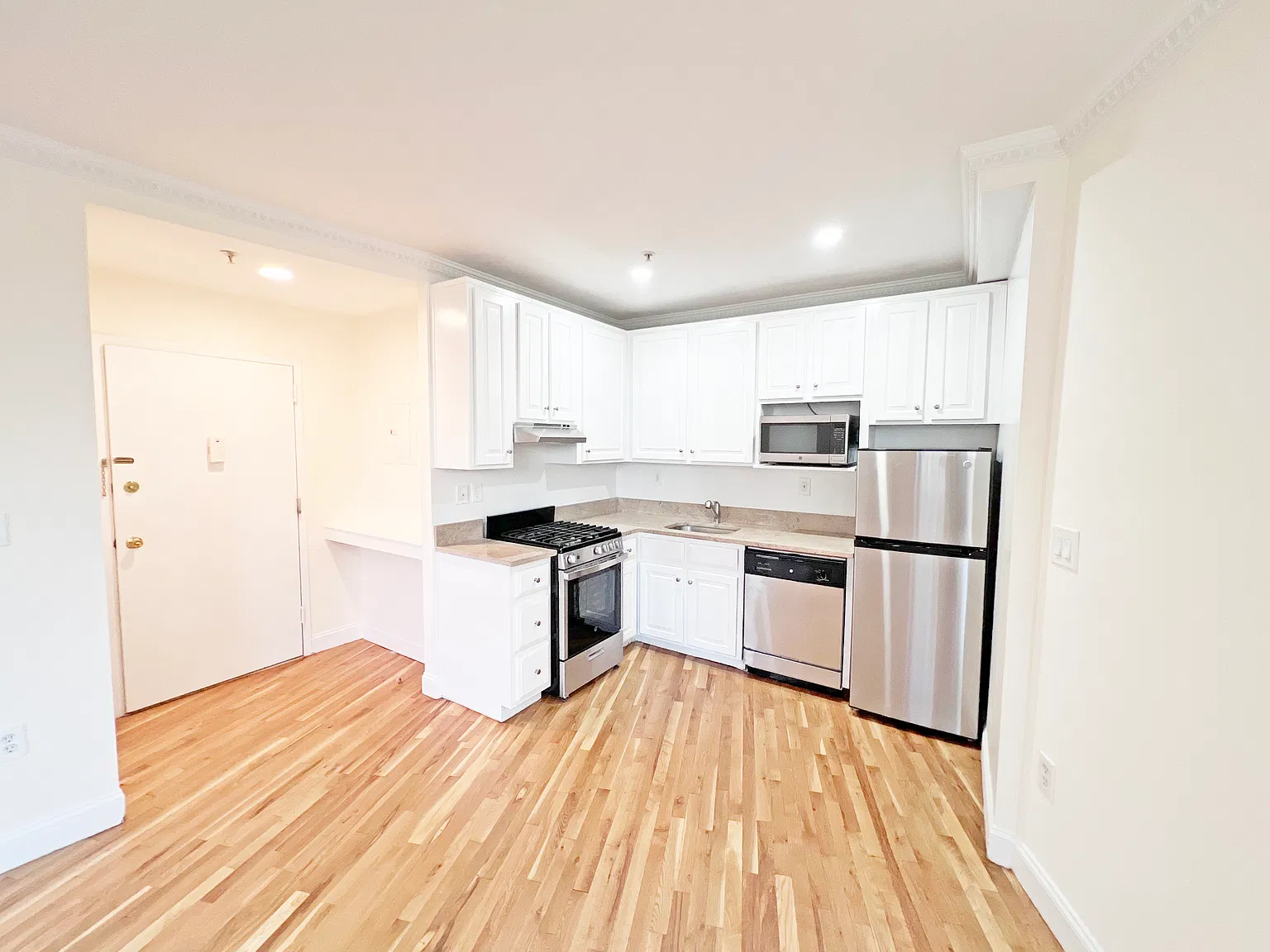 55 Sip Ave — Photo 2