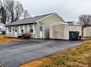 5 Clarendon Rd, Auburn, MA 01501