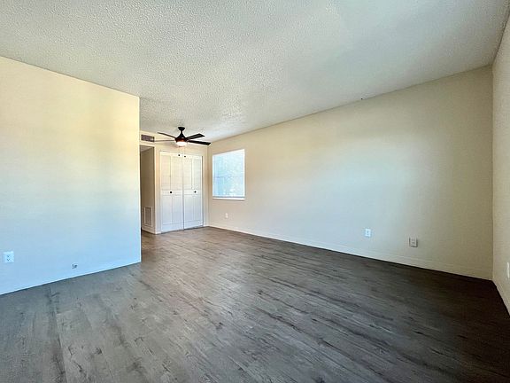 3rd image of 5701 21st Ave N #204