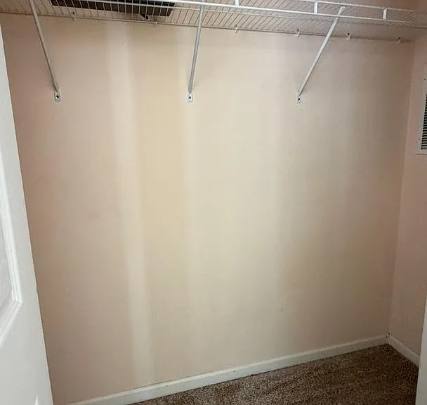 2912 Woodlands Park Ct — Photo 17