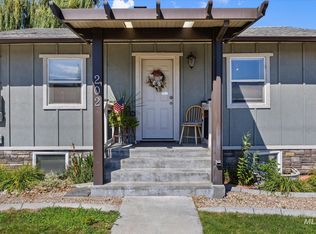 202 S Middleton Rd, Middleton, ID 83644
