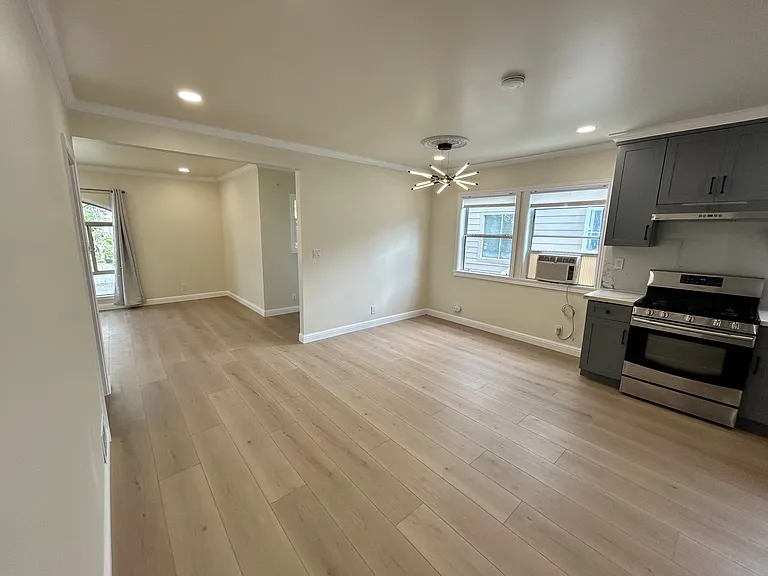 415 Wallace Ave #1 — Photo 5