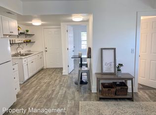 2009 7th St APT 3, Des Moines, IA 50314