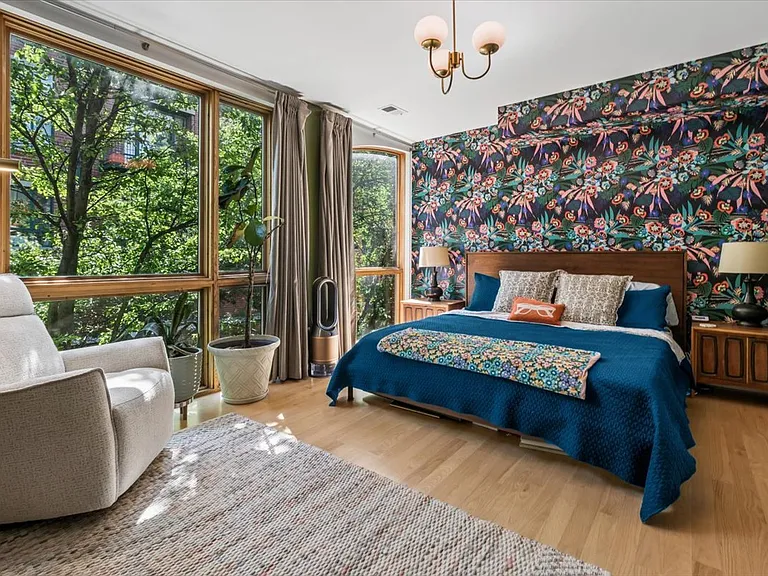 26 E 14th Pl #5W — Photo 11
