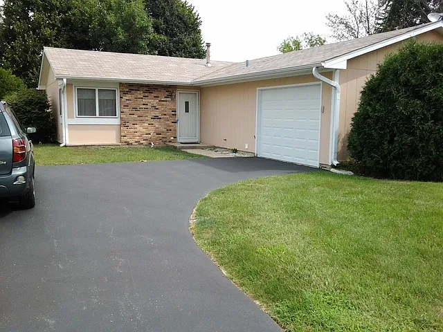 50 Opal Ave photo 1