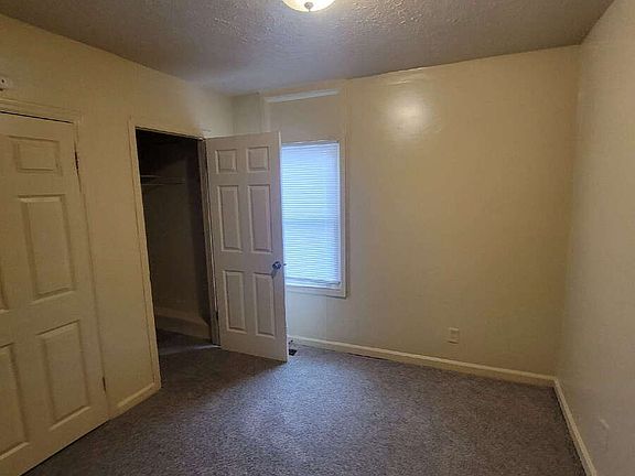 4th image of 1314 Blaine Ave