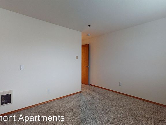 3rd image of 22514 6th Ave S APT 302