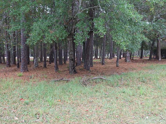 3rd image of 383 Genoes Point Road SW