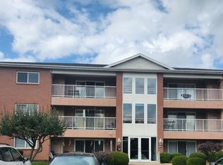 200 Independence Ln APT B10, Butler, PA 16001