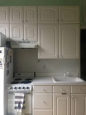 Rented by Lyn Singleton LREB | media 12