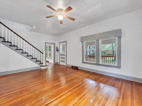 5th image of 6973 Henry Rd