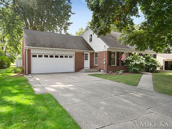 3rd image of 6910 Quincy Dr SW
