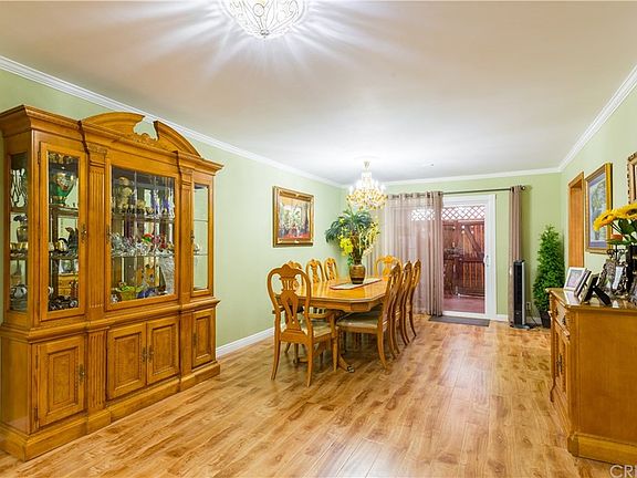 3rd image of 10817 Whipple St APT 13
