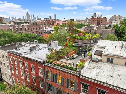 Sold by SERHANT. | media 24