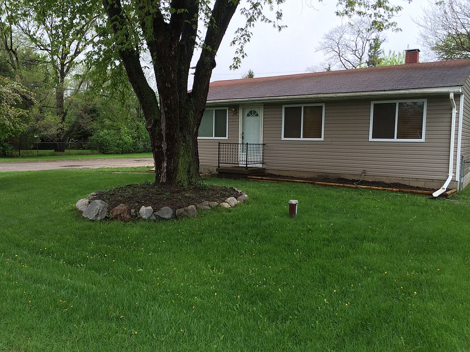 1st image of 3005 Fisher Ave