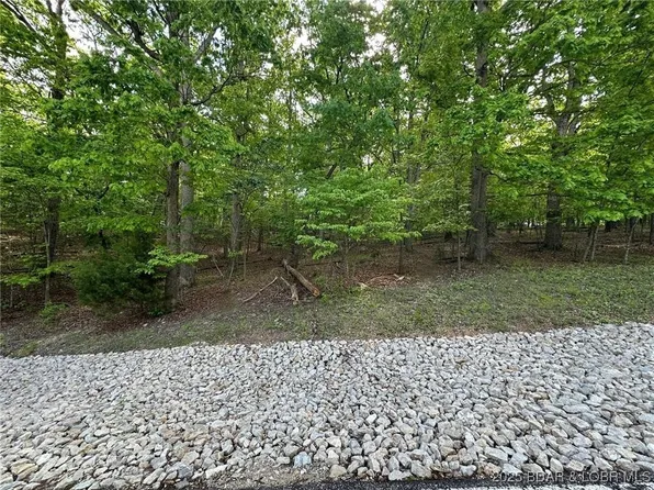 163 & 164 Imperial Point Dr, Lake Ozark, MO 65049