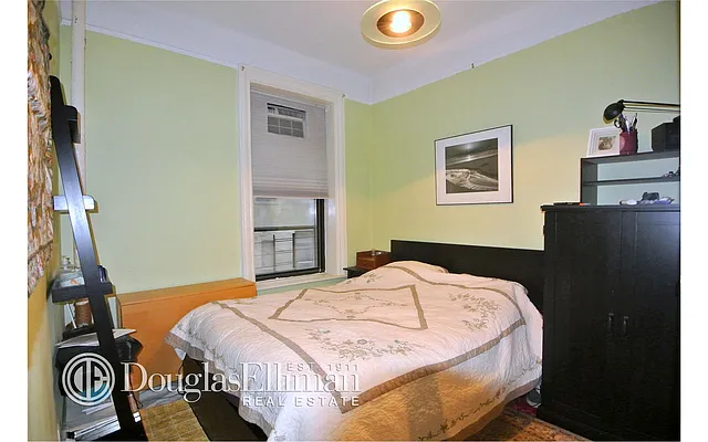 Sold by Douglas Elliman | media 8
